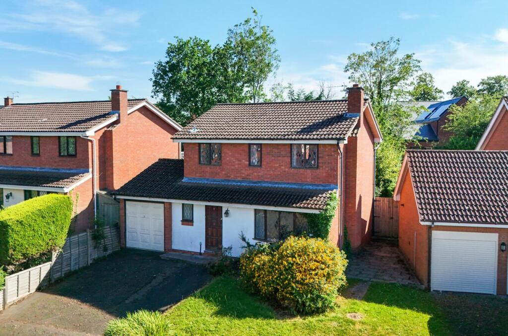 Main image of property: 19 High Ridge Way, Shrewsbury, SY3 6DJ