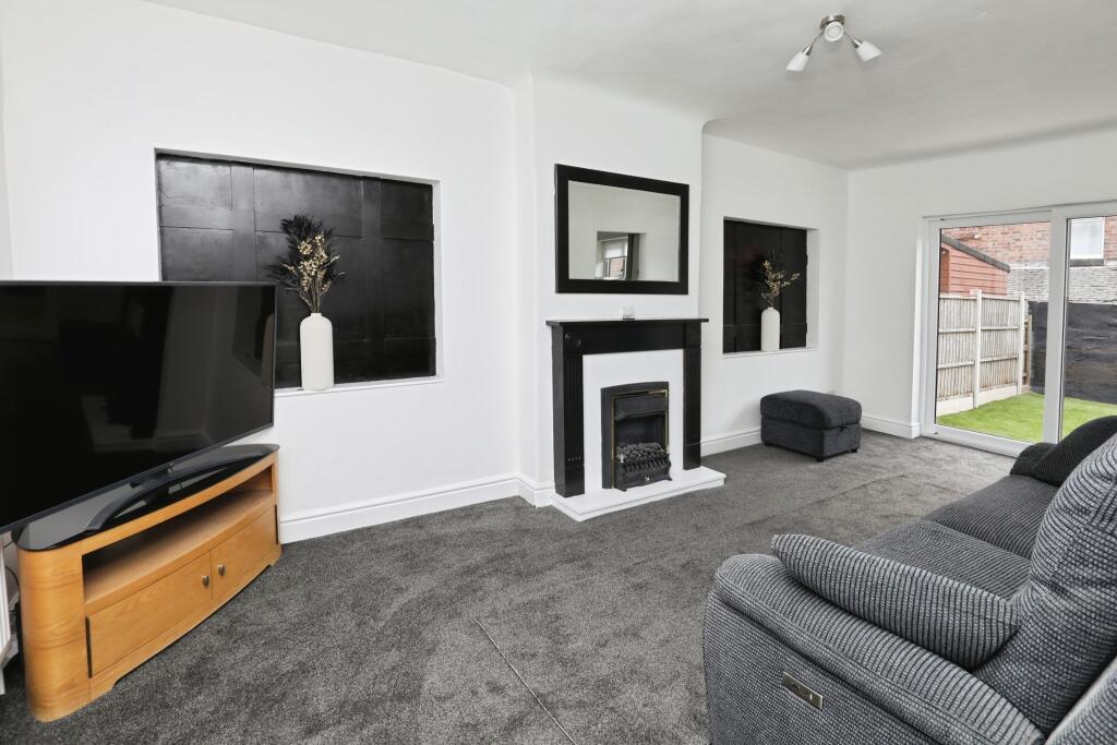 House in Sefton, Liverpool City Region - View 3