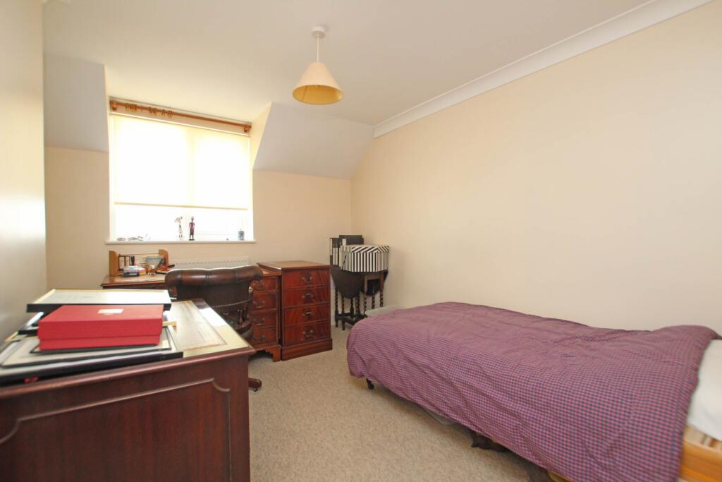 House in Eastbourne, Little Chelsea, Meads - View 3