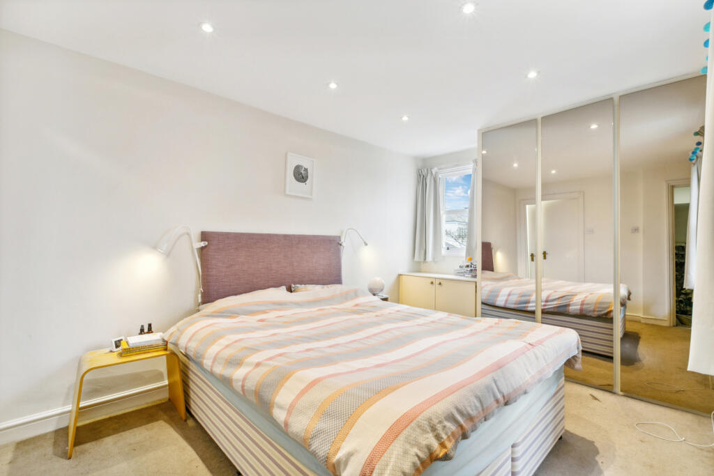Apartment in London, Royal Borough of Kensington and Chelsea - View 4