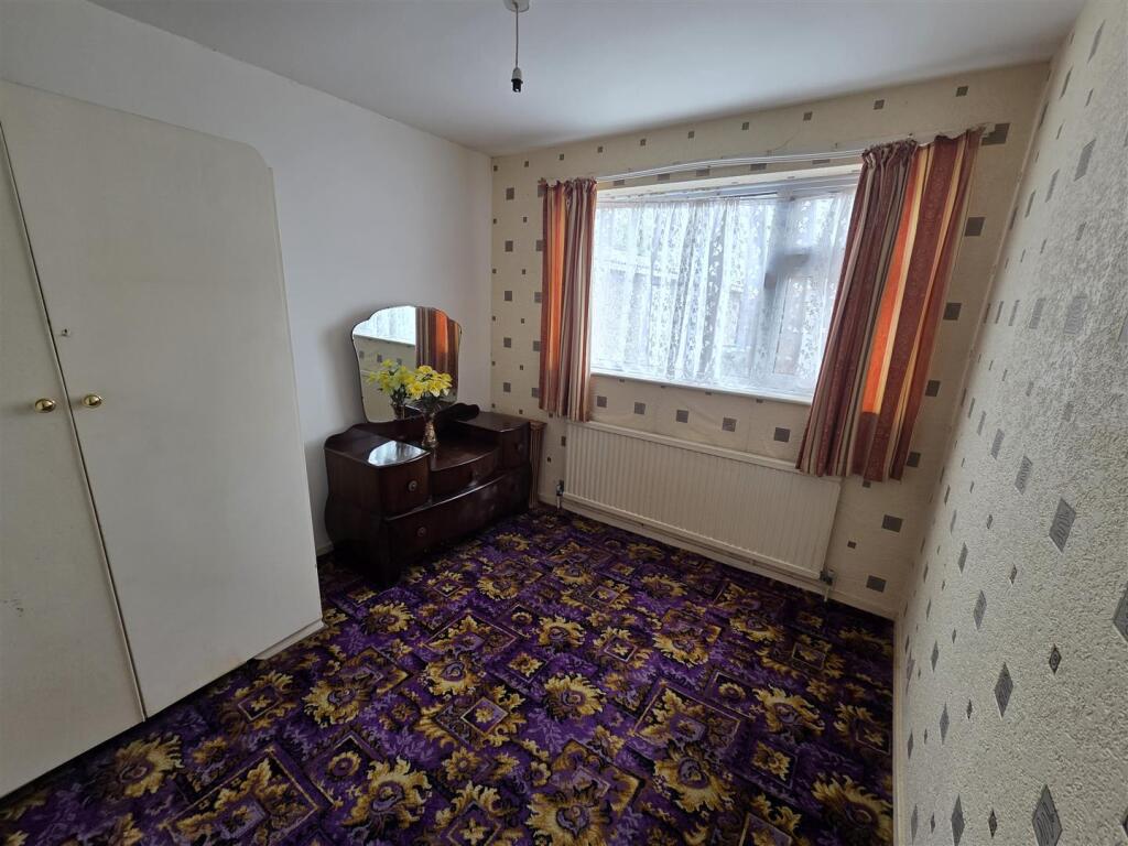 House in Mansfield, Warsop - More