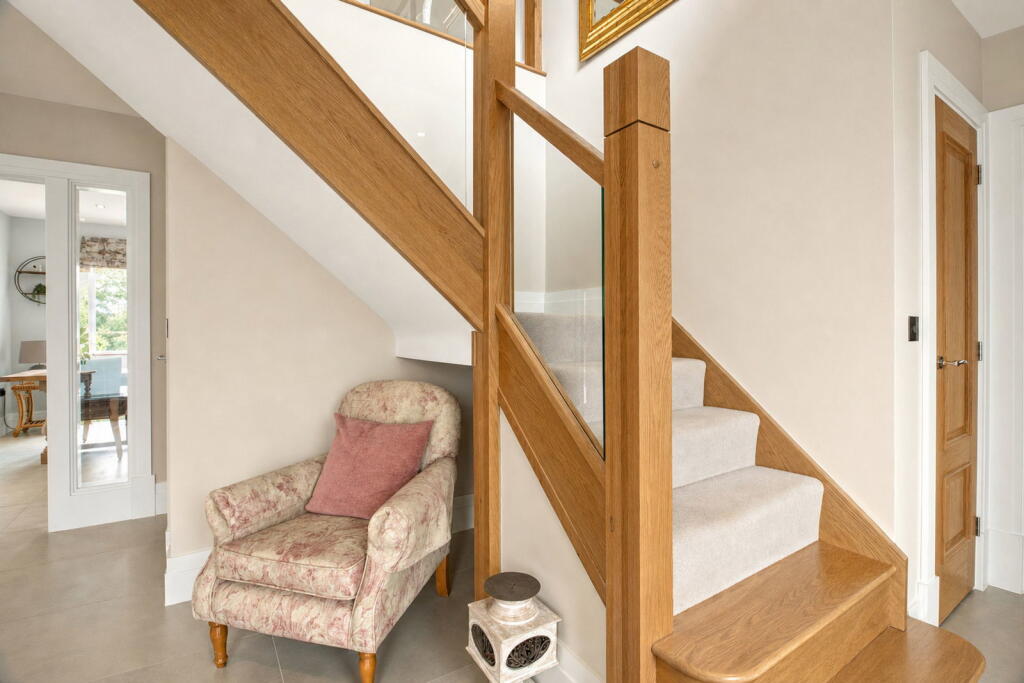 House in Stratford-on-Avon, Tanworth-in-Arden - More