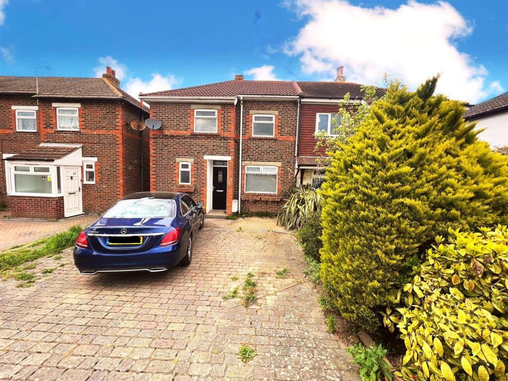 Main image of property: White Hart Lane, Portchester