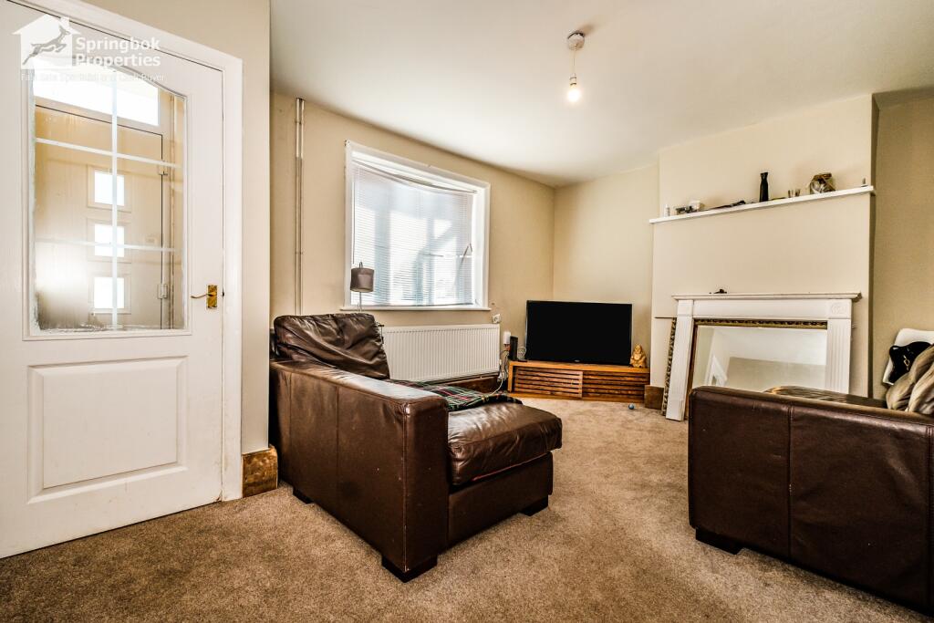 Meredith Road, Worthing, West Sussex photo 2