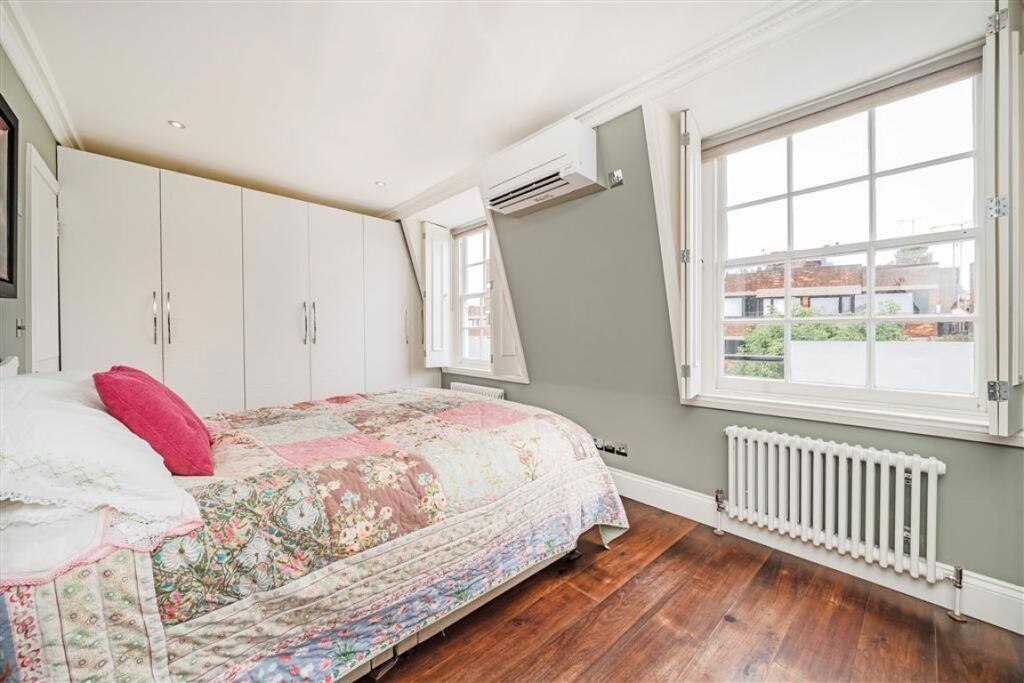 Apartment in London - View 4