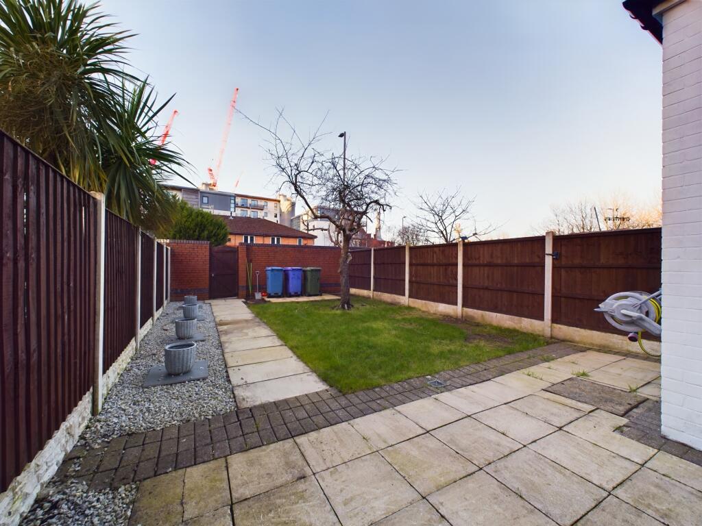 Main image of property: Sparling Street, City Centre, Liverpool, L1