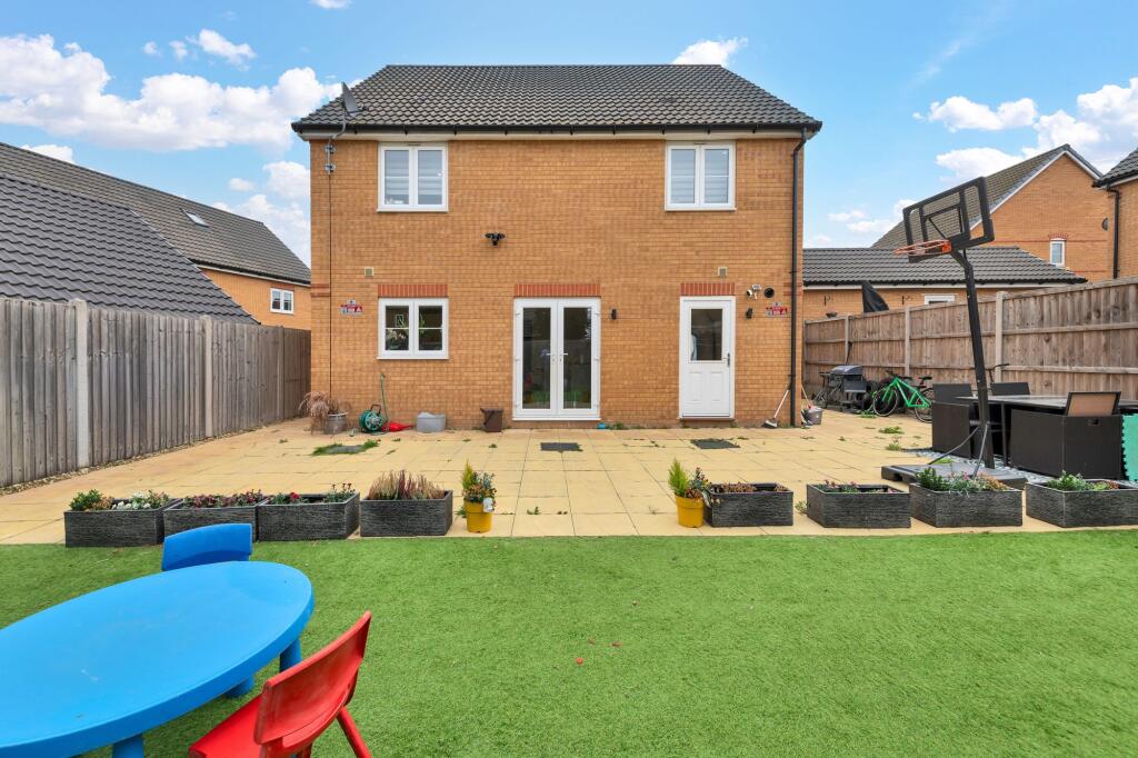 House in Stevenage - View 4