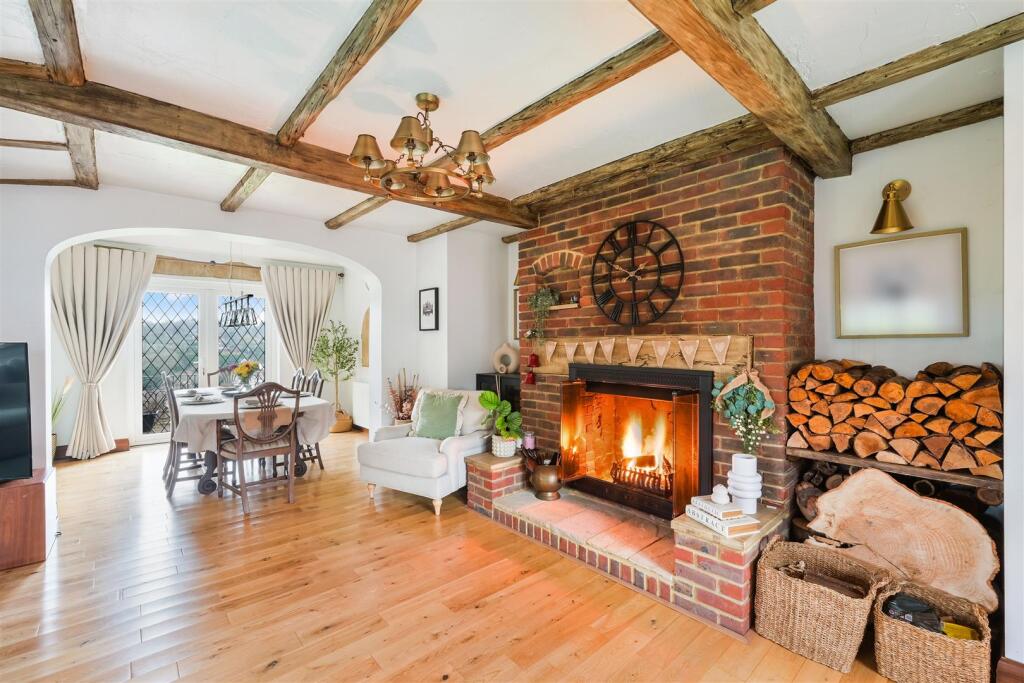 Woodplace Lane, Coulsdon photo 3