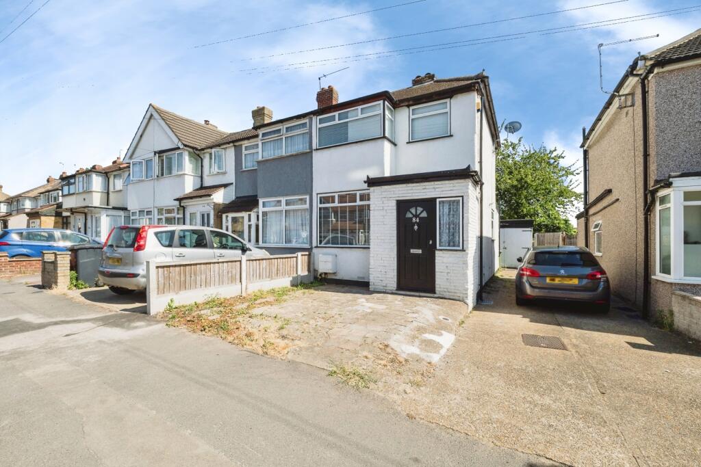 Main image of property: Elm Park Avenue, Hornchurch, RM12