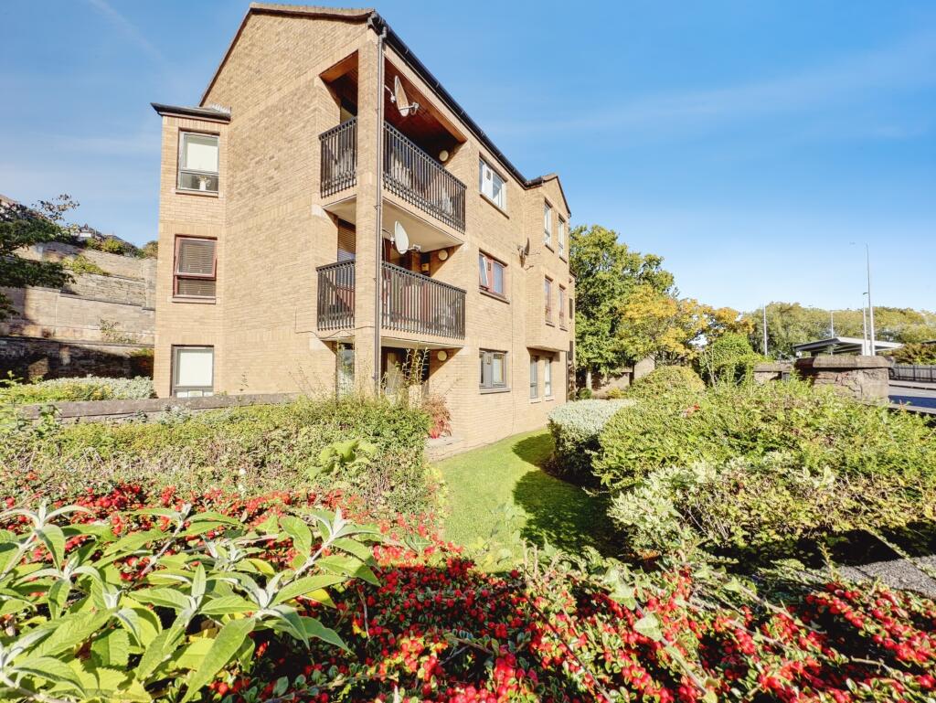 Main image of property: Weavers Yard, Dundee, DD4