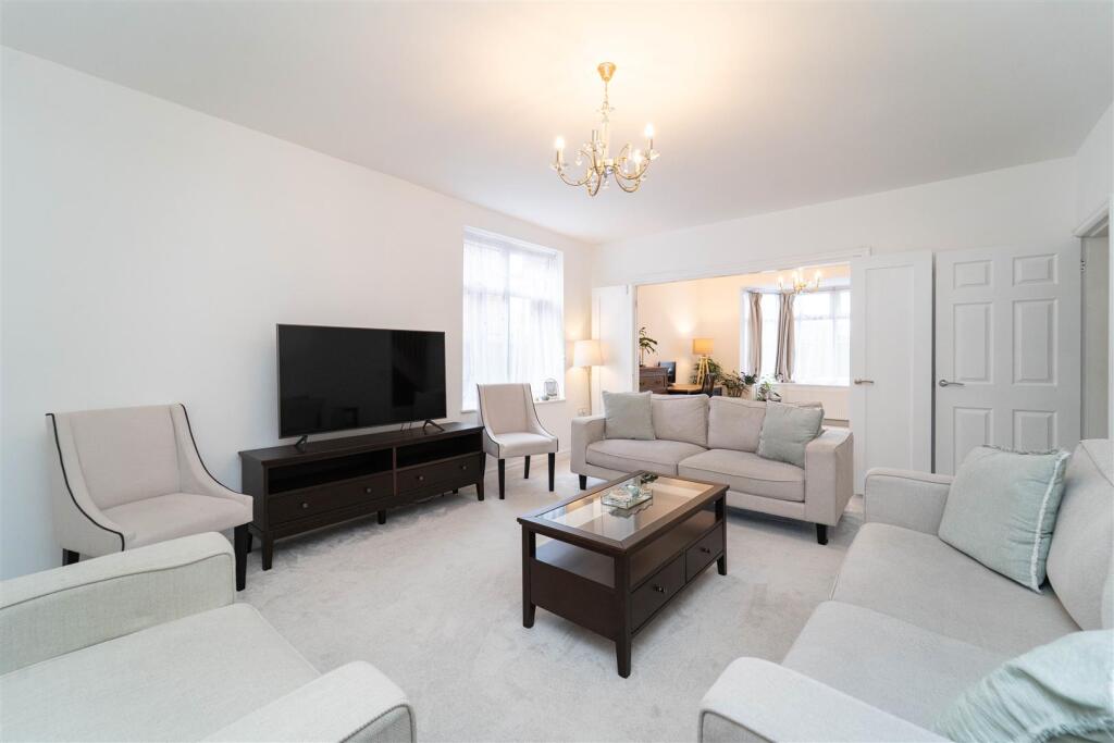 House in Manchester, Greater Manchester - View 3