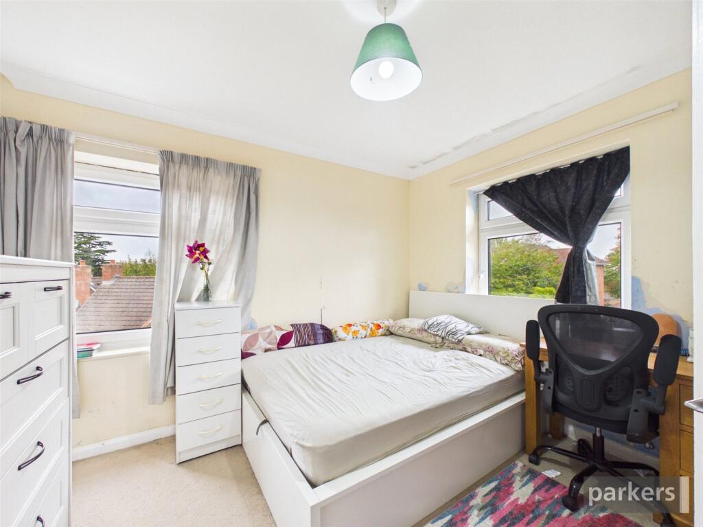 Apartment in Reading - More