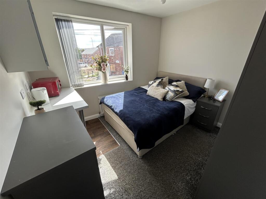 Main image of property: *En-Suite Room* Victoria Street, Mansfield