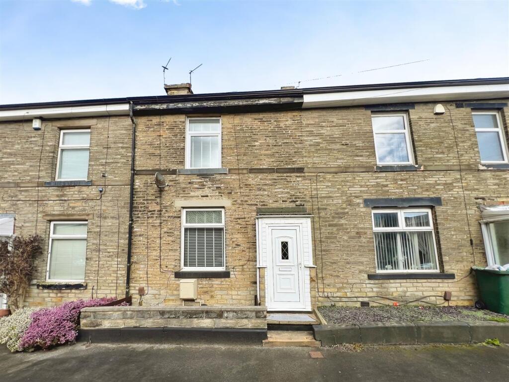 Main image of property: Vernon Place, Bradford, BD2 4QN