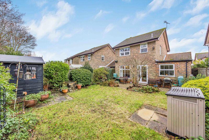 3-bed detached on Westwood Close, Emsworth, £450,000