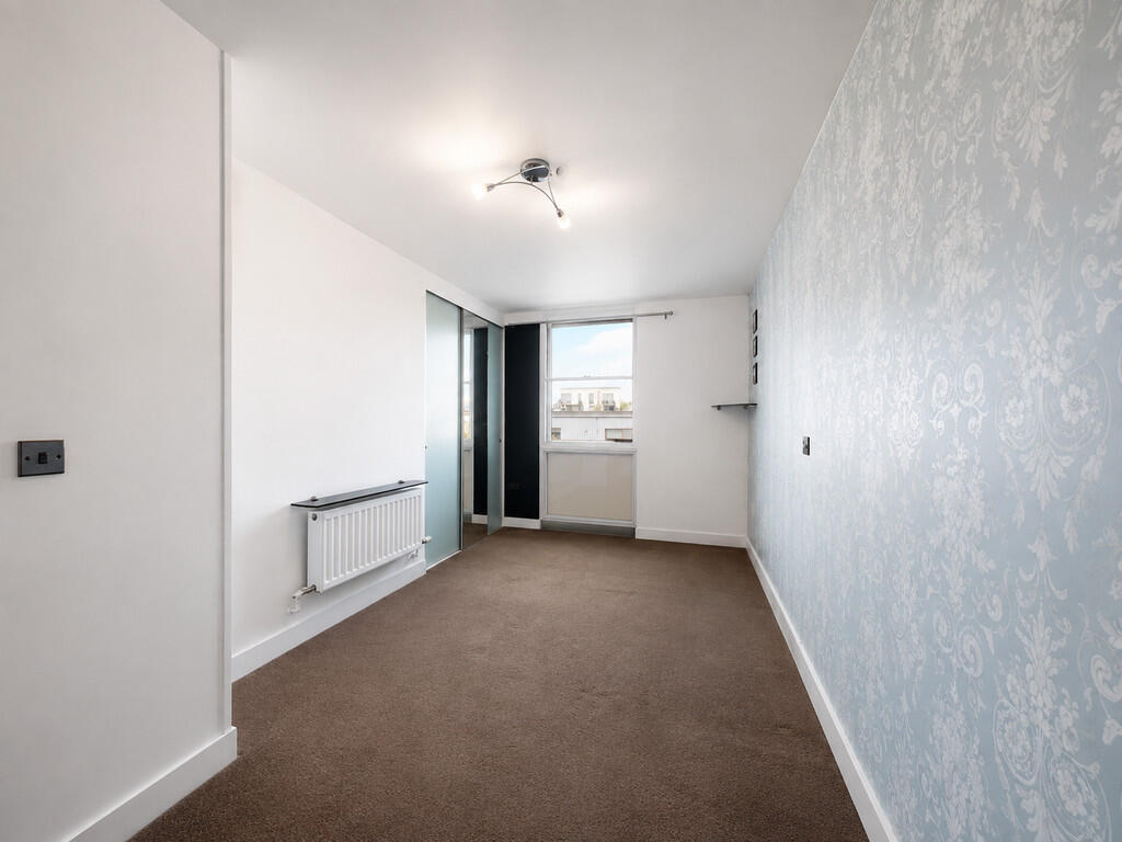 Apartment in Plymouth - View 5
