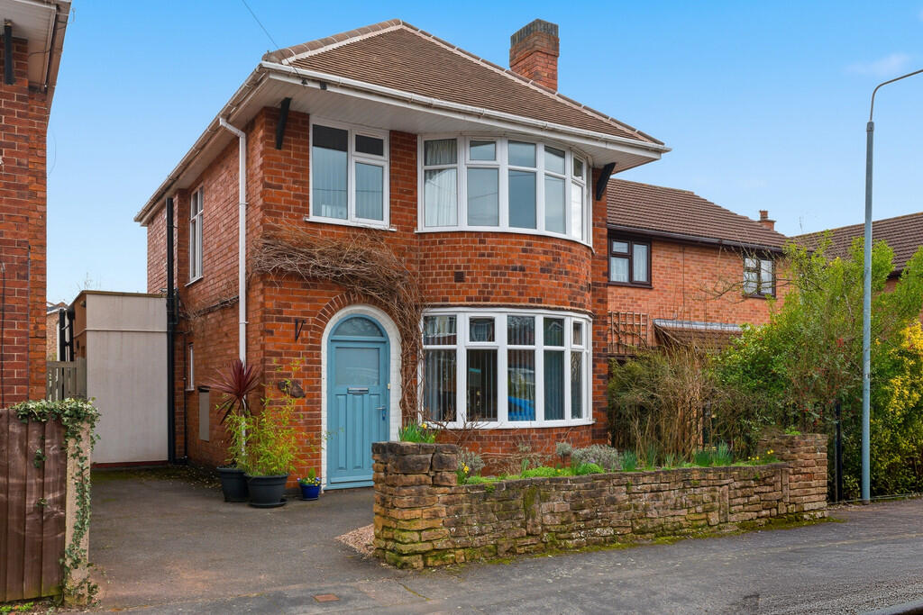 Main image of property: Kingrove Avenue, Beeston