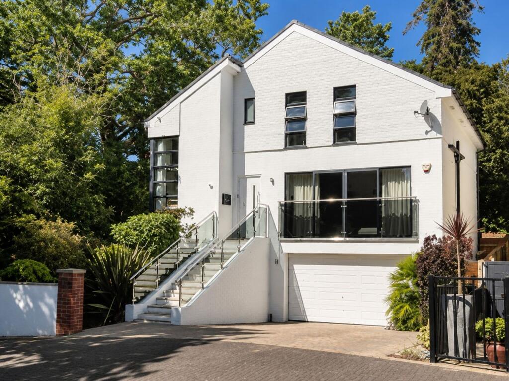 Main image of property: Brownsea View Avenue, Lilliput, BH14