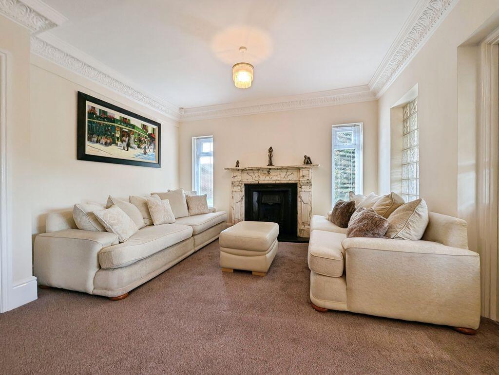 House in Newcastle upon Tyne, Tyne and Wear - More
