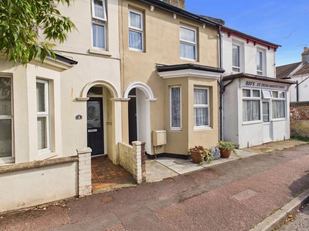 House in Canterbury - View 5