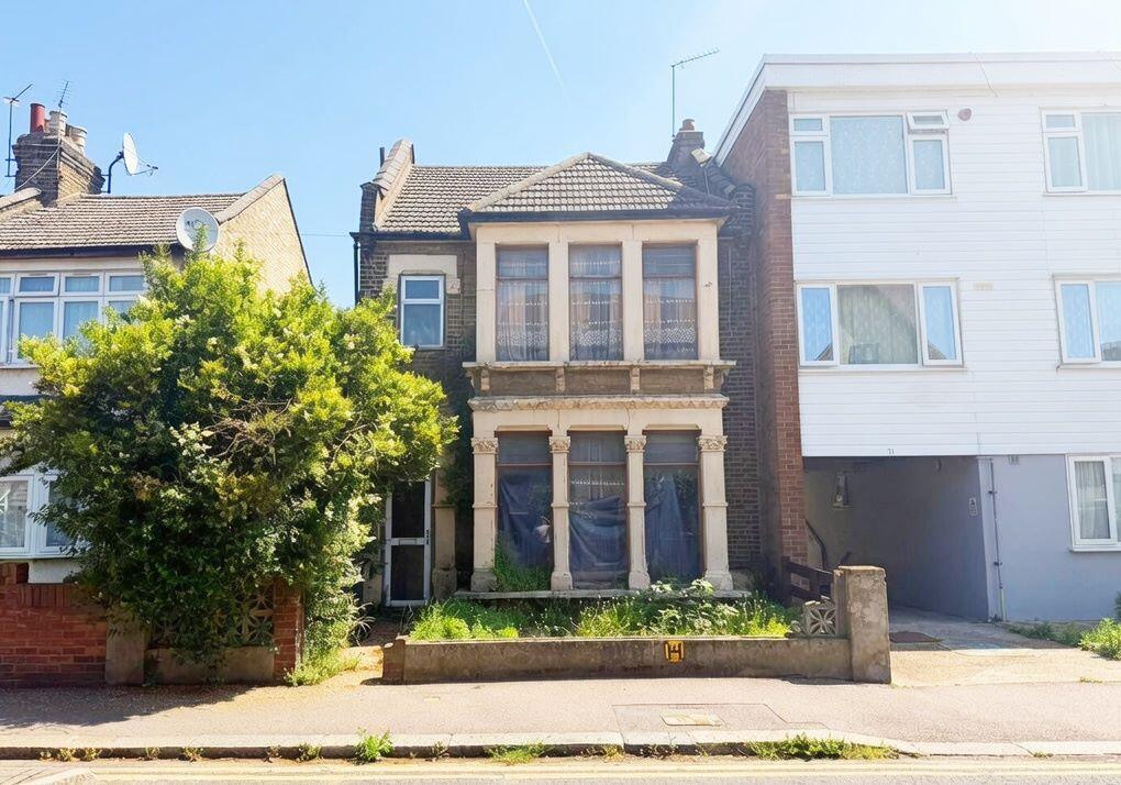 Main image of property: 69 Oliver Road, Leyton, London, E10 5LD