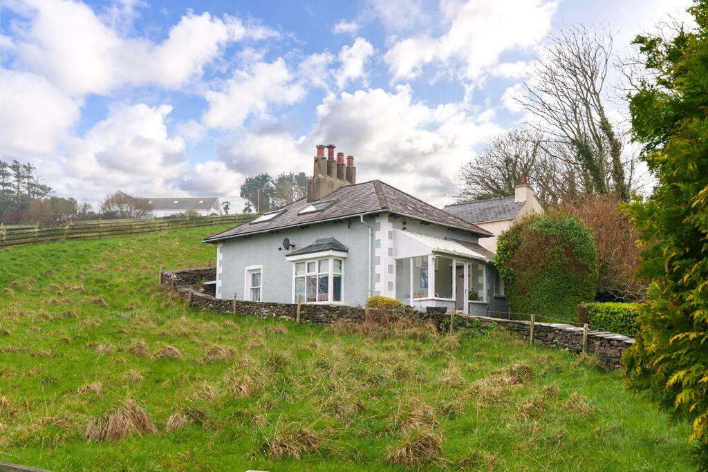 3-bed detached on Shen Valley Cottage, Darragh, Port Erin, £365,000