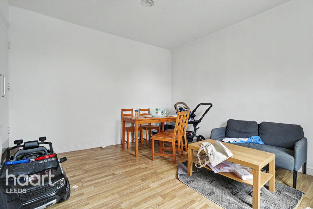 Harold Terrace, Leeds - View 3