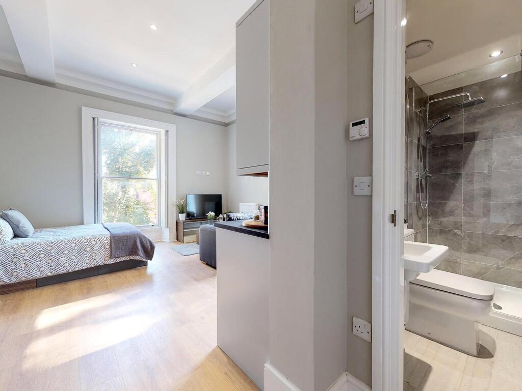 Main image of property: Apt 9, 19 Springfield Mount #914587