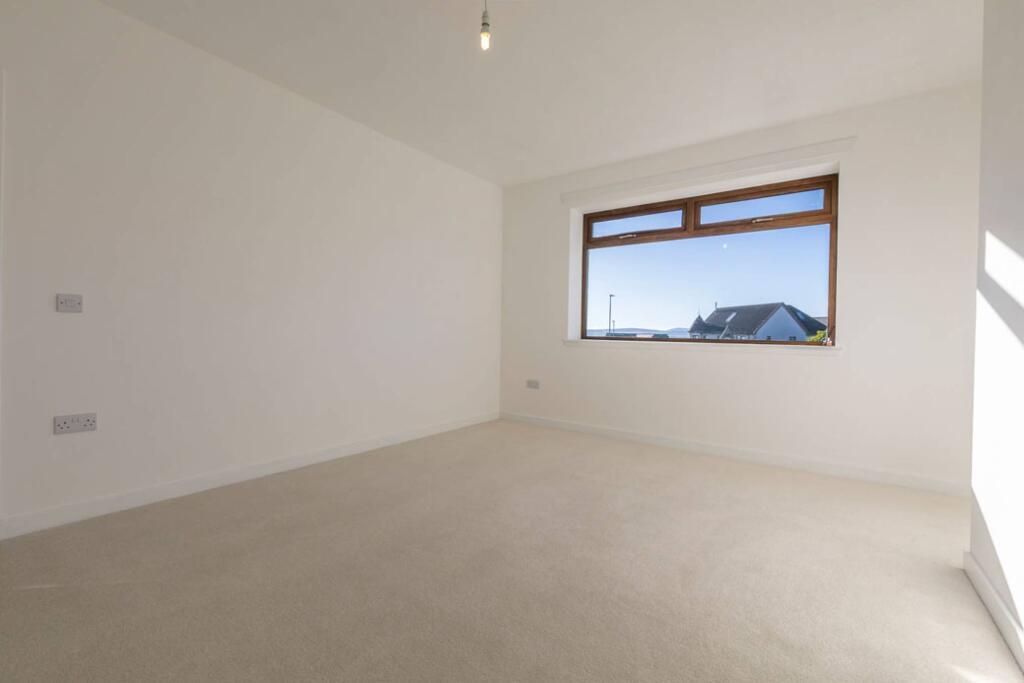 16 St Gerardine Road, Lossiemouth, IV31 6LF photo 3