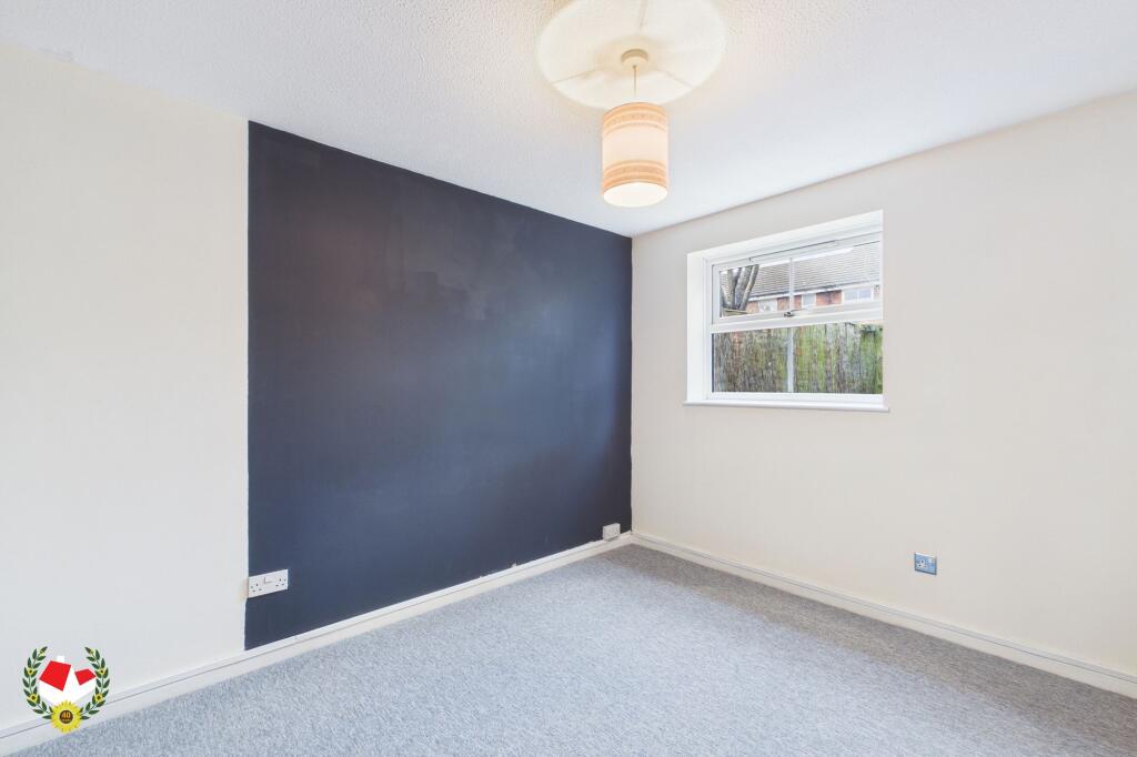 Cherrington Drive, Abbeymead, Gloucester, GL4 4XW photo 3