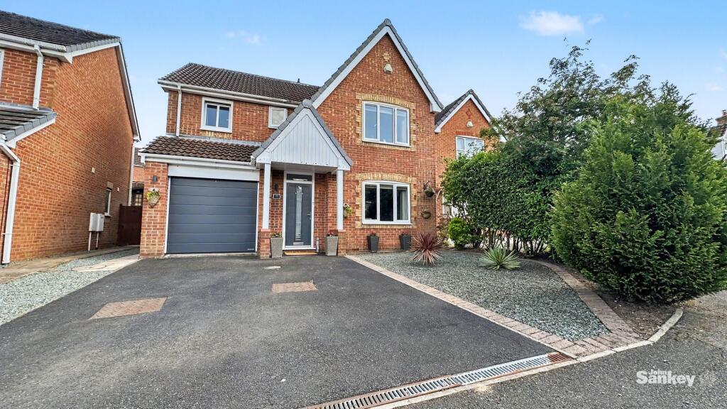 Main image of property: Halstead Close, Forest Town, NG19