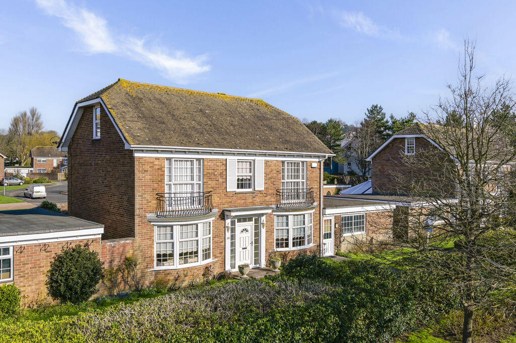 Main image of property: Hythe