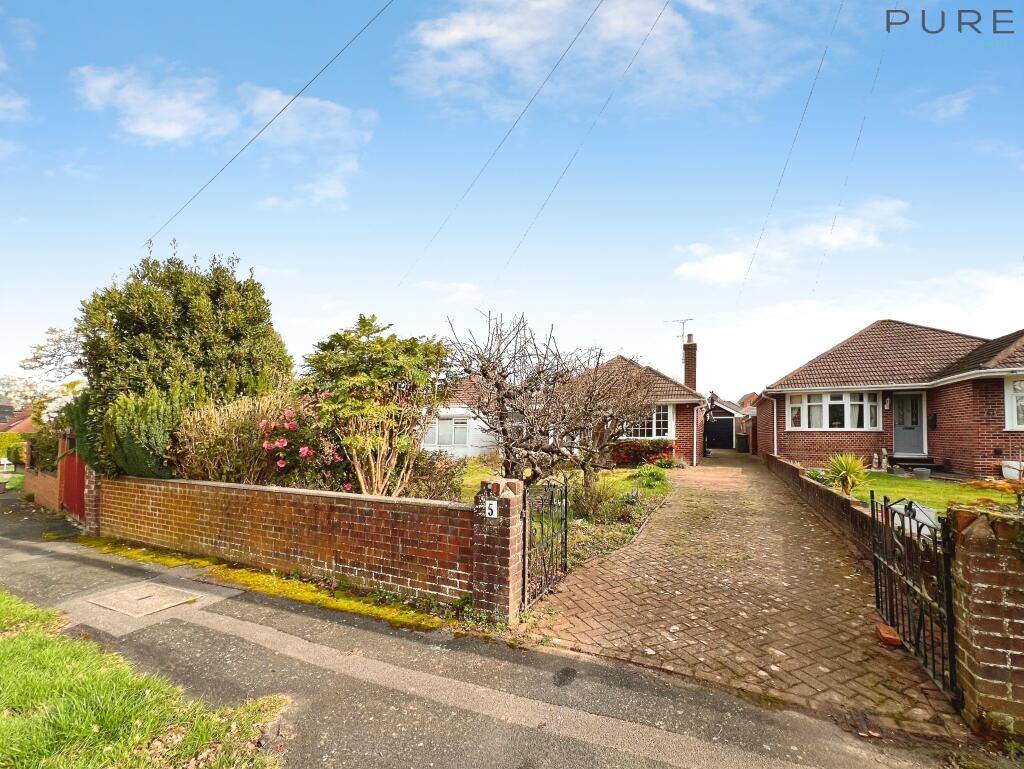 Main image of property: Sharon Road, West End, Southampton