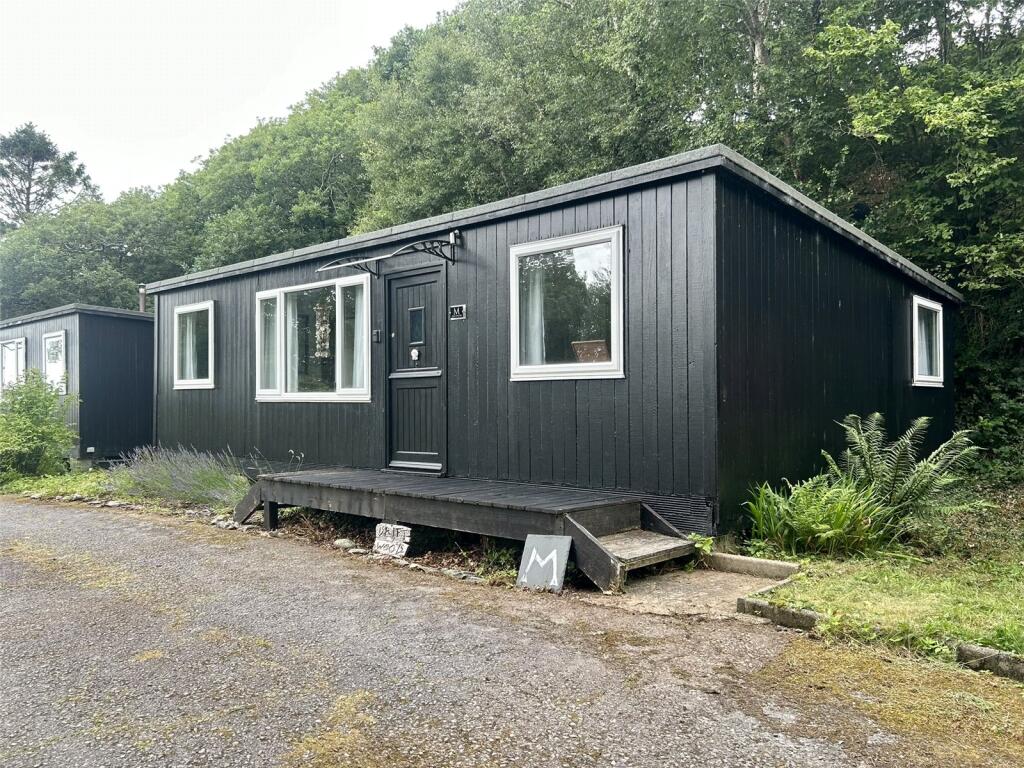 Main image of property: Plas Panteidal, Plas Panteidal, Aberdyfi, LL35