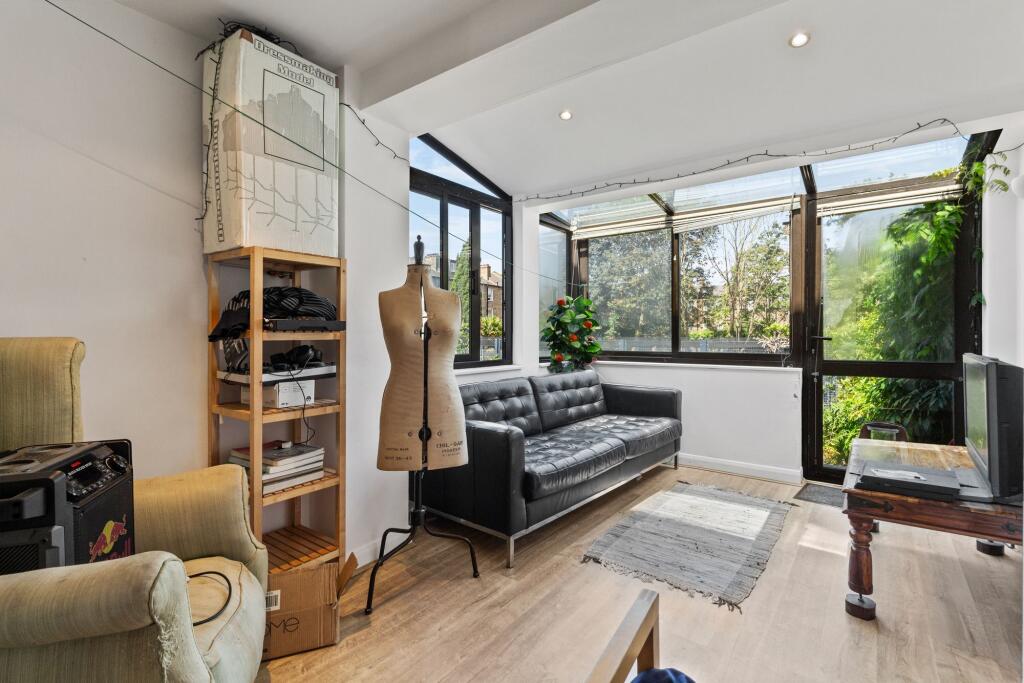 Main image of property: Lennox Road, London, N4