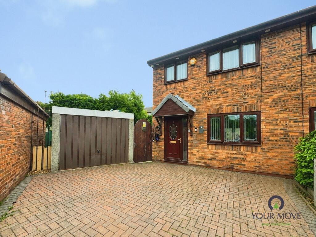 Main image of property: Quakerfields, Darwen, Lancashire, BB3