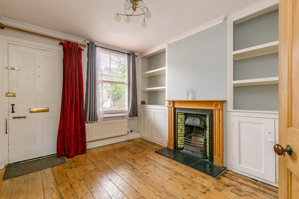 House in Guildford, Surrey - View 5