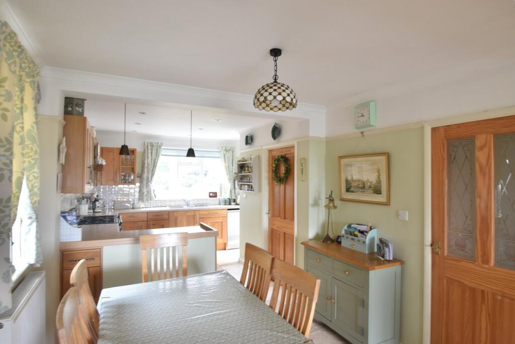 Rayners Hill, Lenham, Maidstone, ME17 photo 4