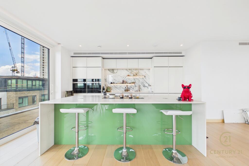 Apartment in London - More