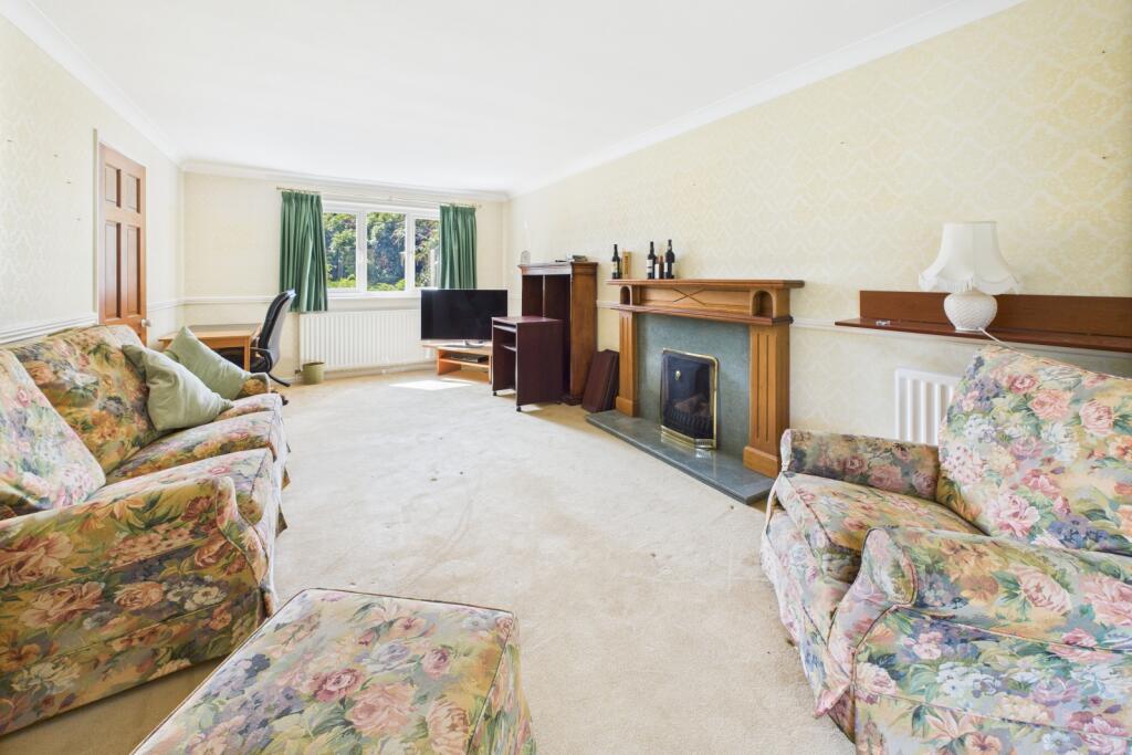 Lindsey Close, Woodnewton, Northamptonshire, PE8 photo 3