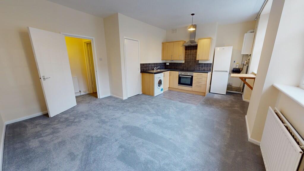 Apartment in Gloucester - View 2