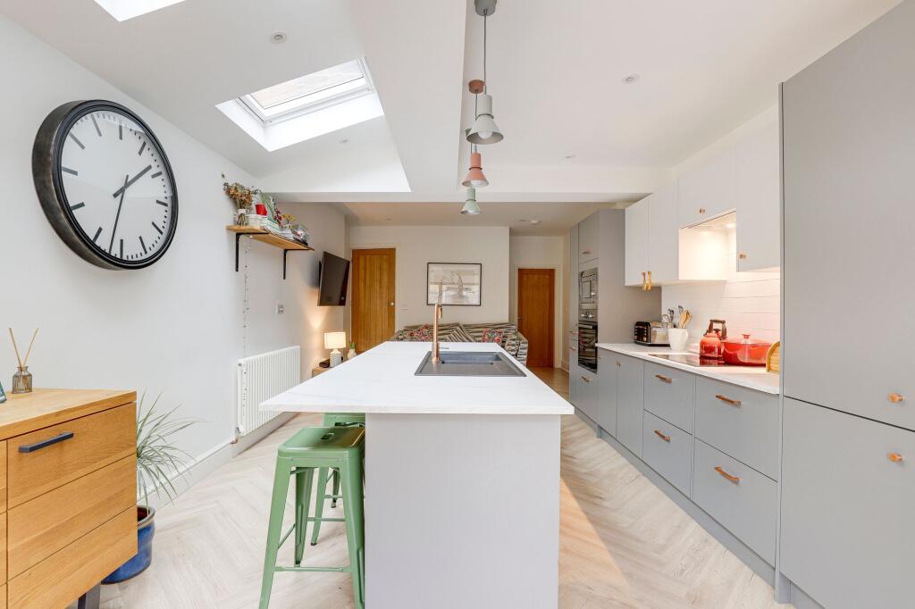 Camelot Street, Ruddington, NG11 - View 3