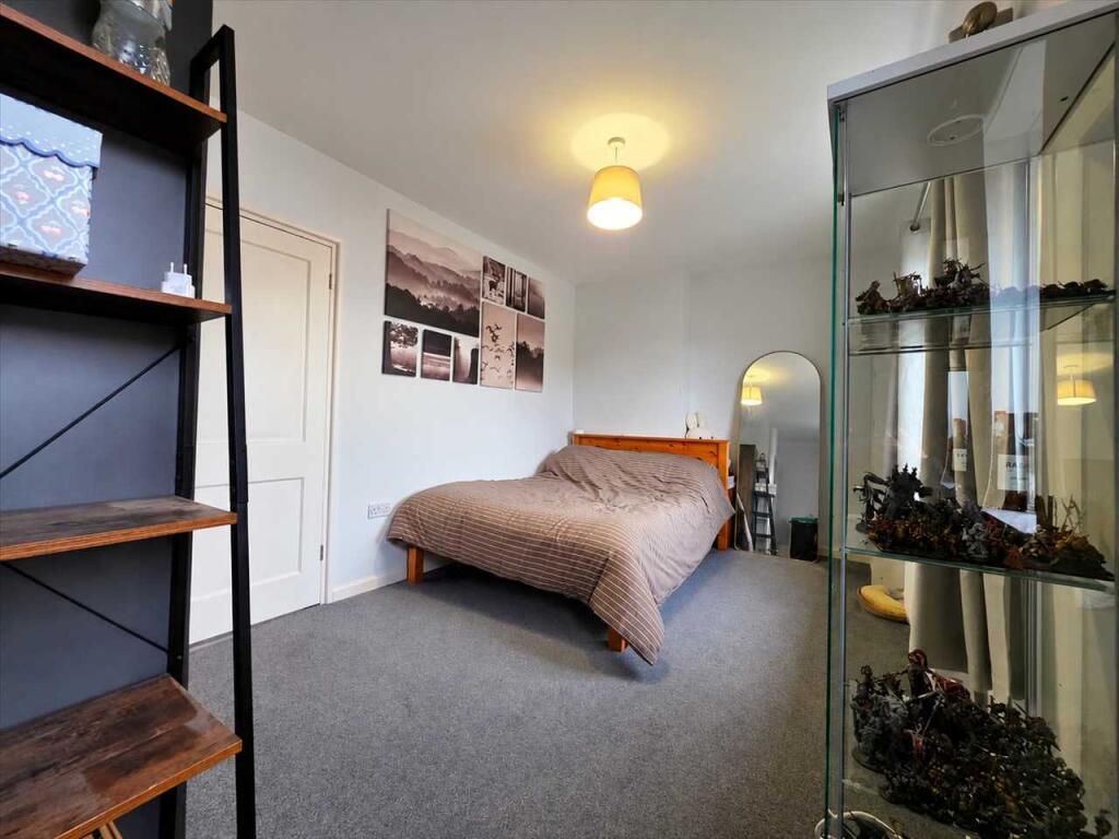 House in Harrow - More