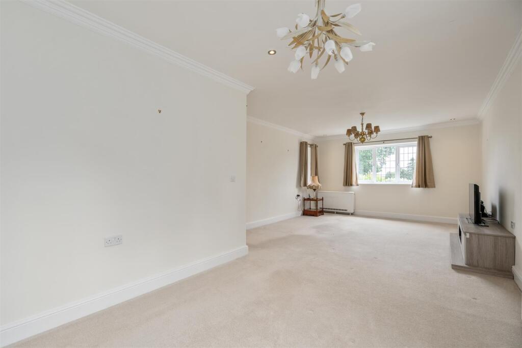 Avenue Road, Dorridge, Solihull - View 3