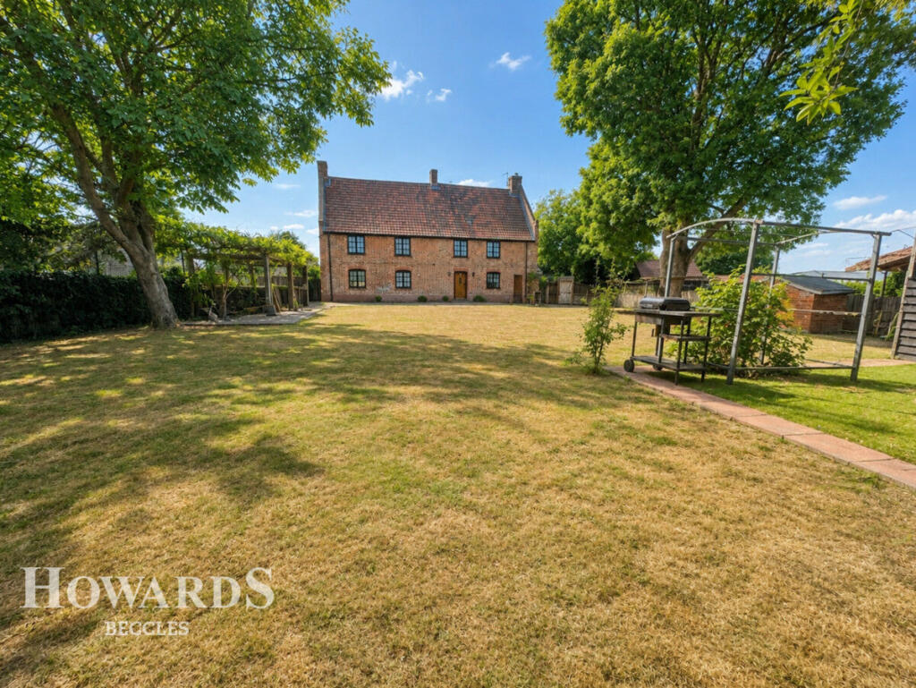 Main image of property: Low Road, Thurlton