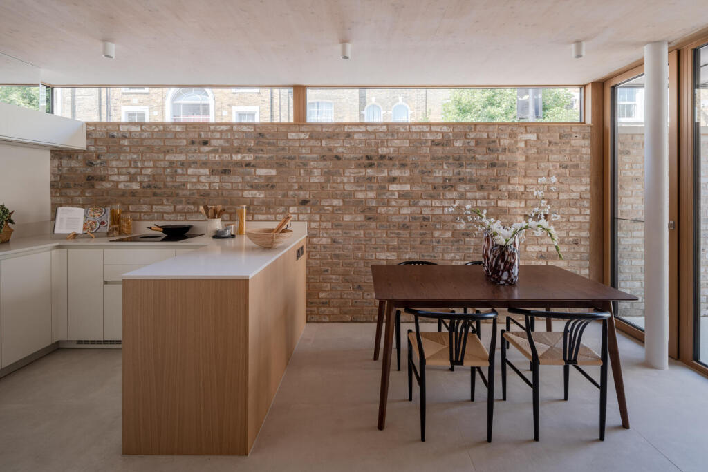 Main image of property: Milton Grove, London