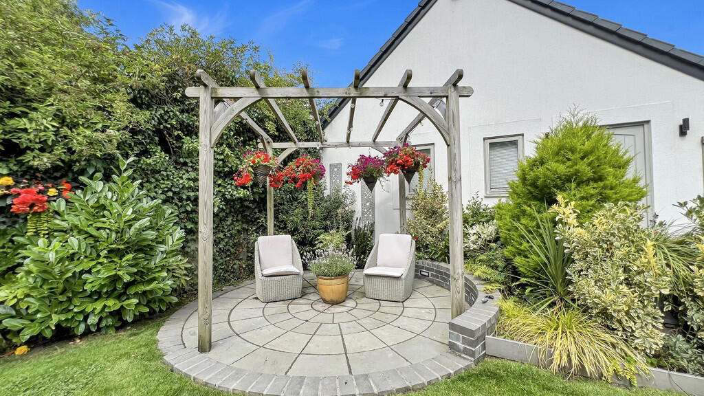 Additional image 18 of Youngs Court, Westbury