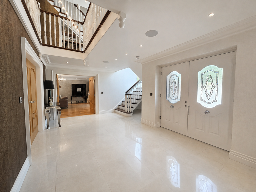 House in Bolton, Greater Manchester - View 4
