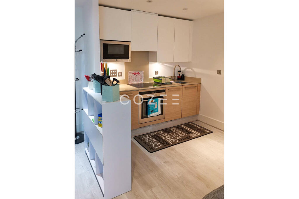 Studio flat for rent