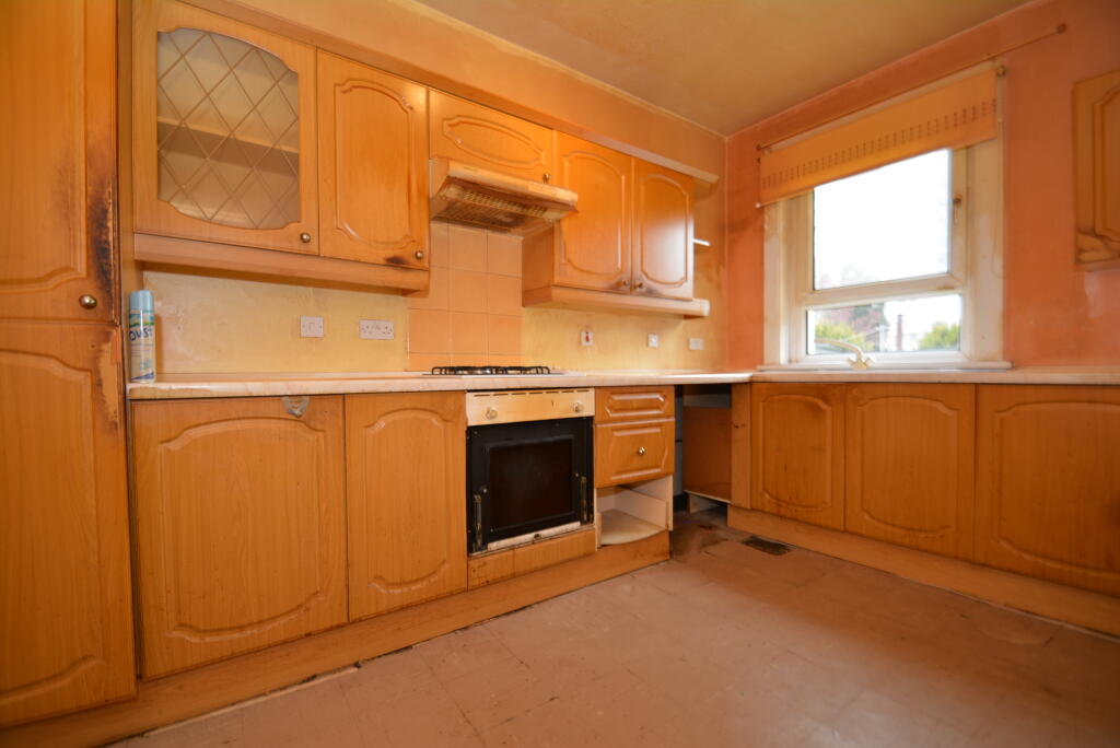 House in Glasgow, Scotstounhill, Scotstoun - View 3